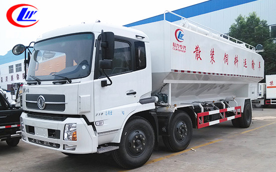 30立方東風(fēng)天錦小三軸<a href=http://m.khskpw.cn/siliaoche/ target=_blank class=infotextkey>飼料車</a>
